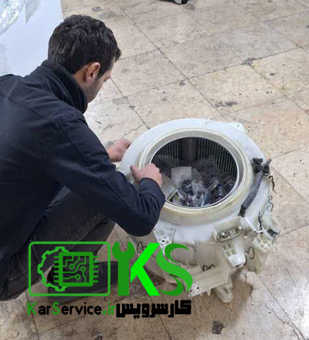 تعمیر-کار-ماشین-لباسشویی